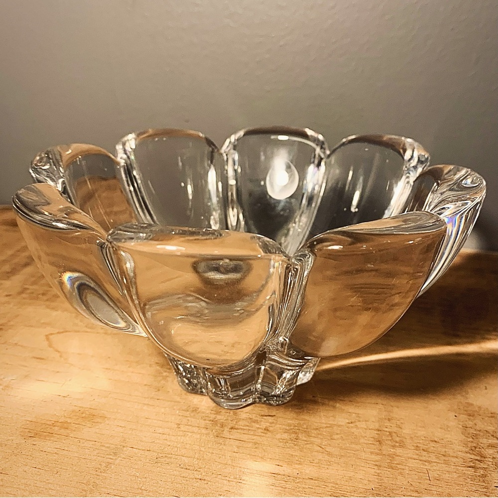 vintage Mikasa Zinnia floral crystal dish